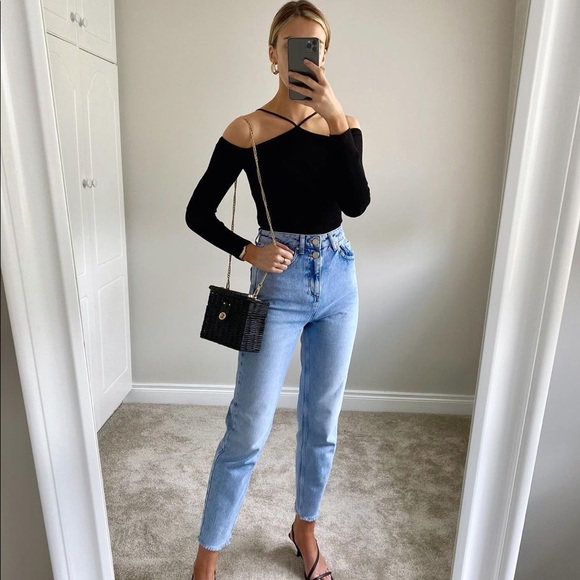 𝗡𝗪𝗧 𝗭𝗮𝗿𝗮 • Z1975 Mom Fit Jeans - Picture 3 of 14